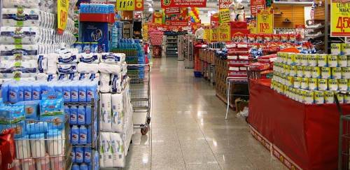 Supermercados paulistas têm deflação pela primeira vez após 12 meses